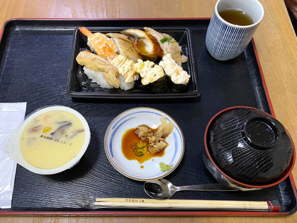 老人ホーム 食事 イベント 福岡 カルム太宰府 202510-3