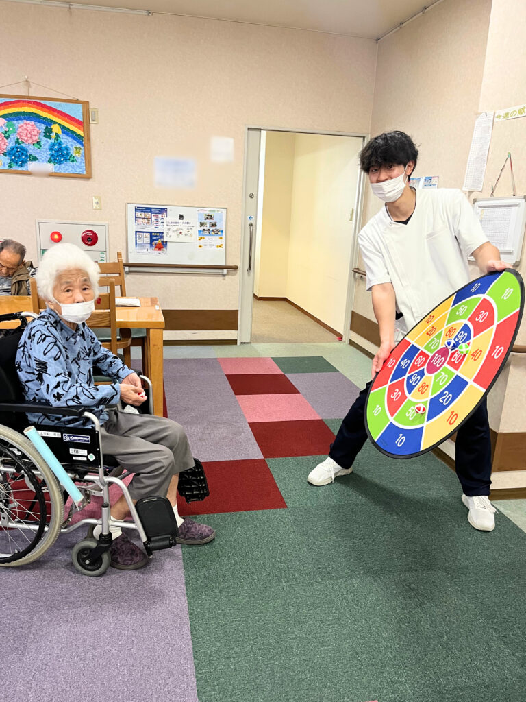 機能訓練指導員 福岡 老人ホーム カルム太宰府 202510-1
