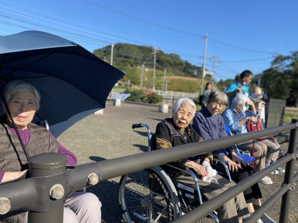 太宰府 老人ホーム カルム太宰府 コスモス 202511-5