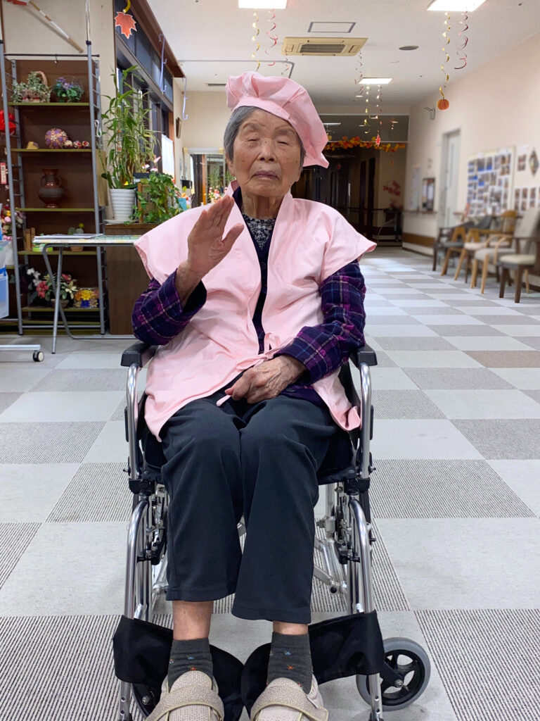 百歳 ご長寿 福岡 太宰府 老人ホーム カルム太宰府 202512-2
