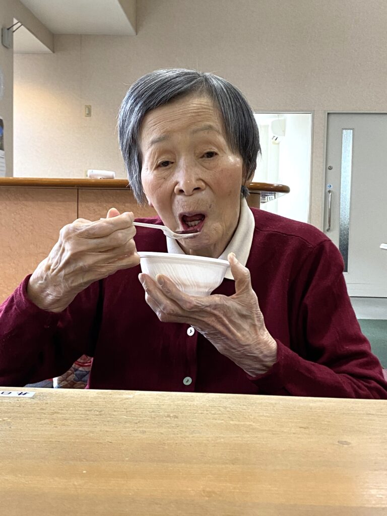6介護施設でぜんざい　福岡　老人ホーム　介護施設　カルム太宰府　202601-6