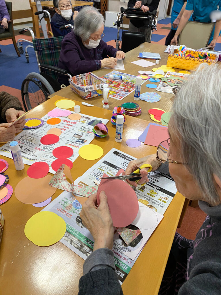 介護施設のひな祭り　つるし飾り　福岡　太宰府　カルム太宰府　老人ホーム　202602-3