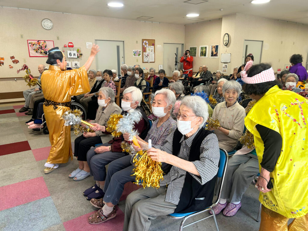 日向ひょっとこ踊り　福岡　介護施設　老人ホーム　カルム太宰府　202606-2