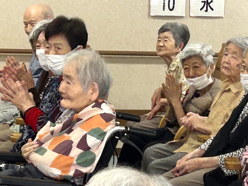 福岡 老人ホーム 介護施設 カルム太宰府 202607-3