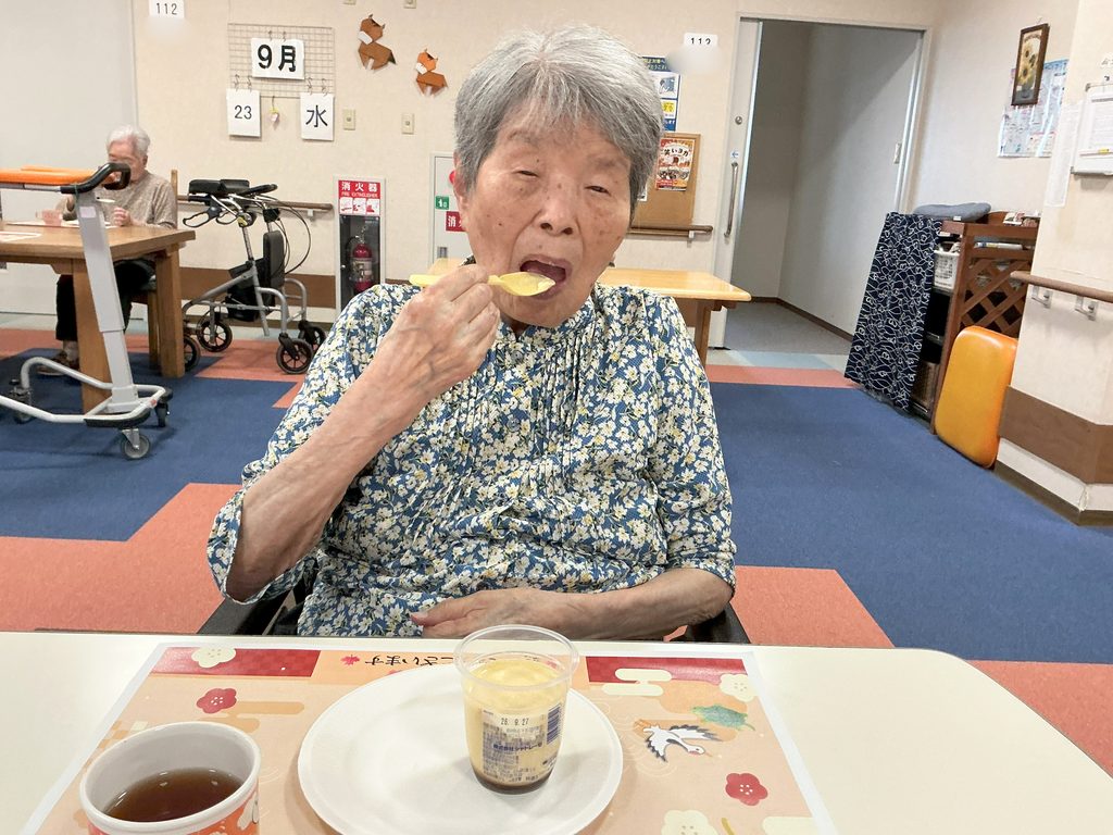 介護施設の敬老会 福岡 太宰府 老人ホーム カルム太宰府 202610-2