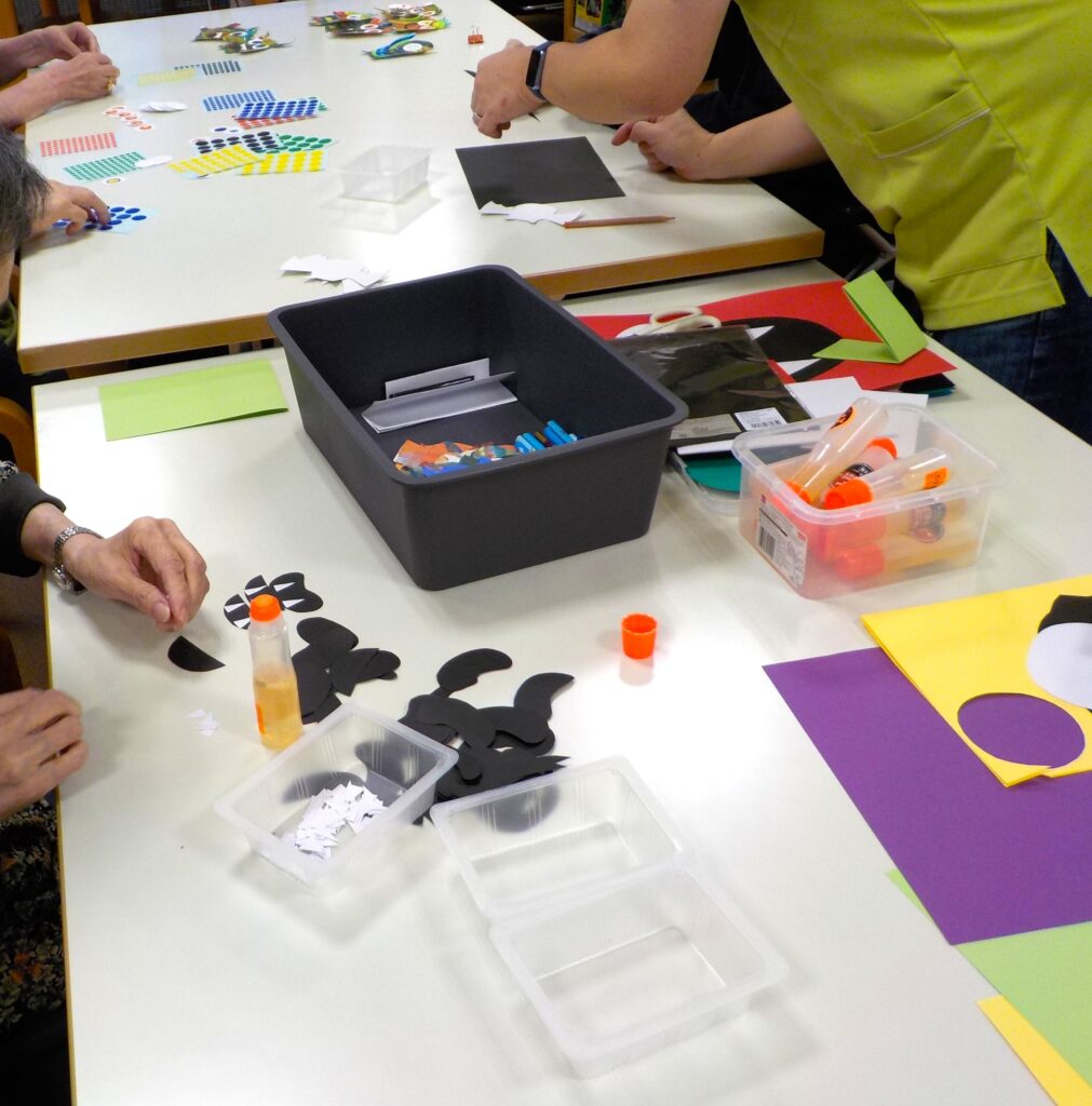 老人ホーム ハロウィン 大阪 介護施設 カルム泉佐野 202510-1