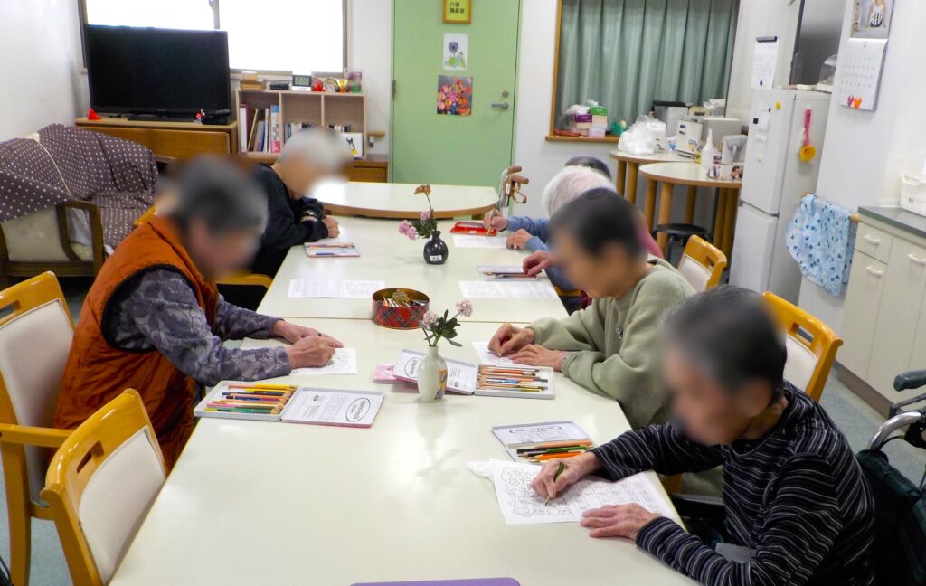 介護施設のぬりえレク　大阪　老人ホーム　カルム泉佐野　202604-2