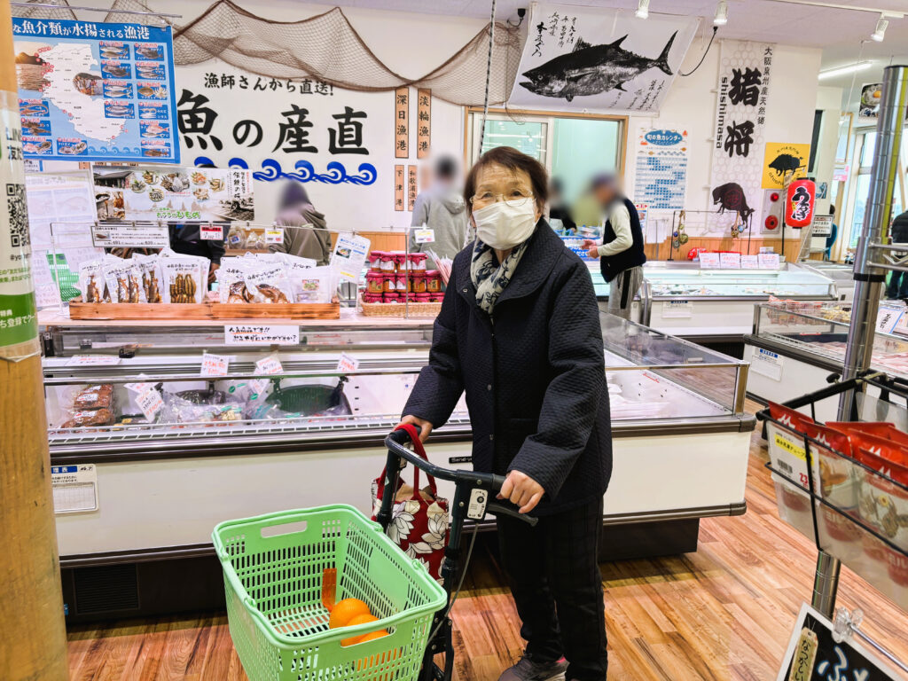 お花見ドライブで道の駅へ 介護施設 老人ホーム 大阪 カルム泉佐野 202604-2