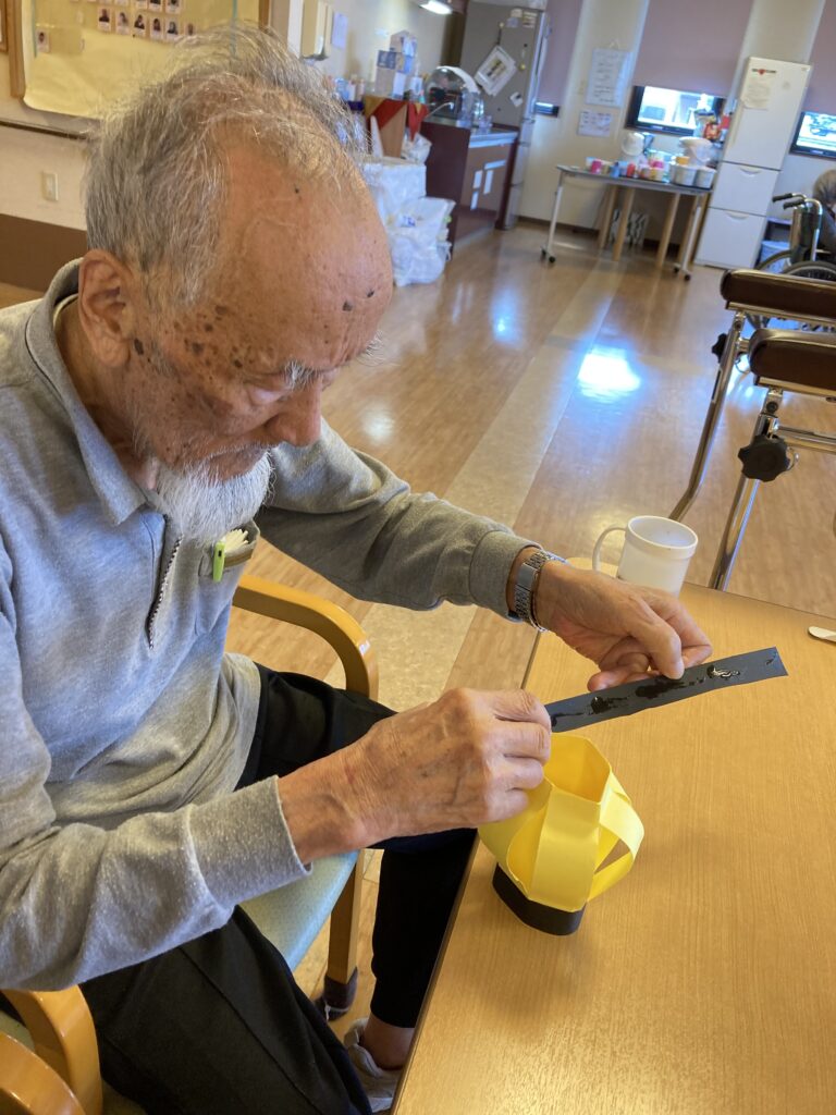 提灯　工作レク　夏　思い出　米子市　皆生　老人ホーム　介護付き有料老人ホーム　カルム皆生　202509-4