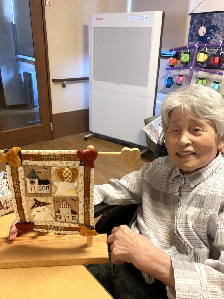 米子 老人ホーム カルム皆生 秋の置物 202510-2