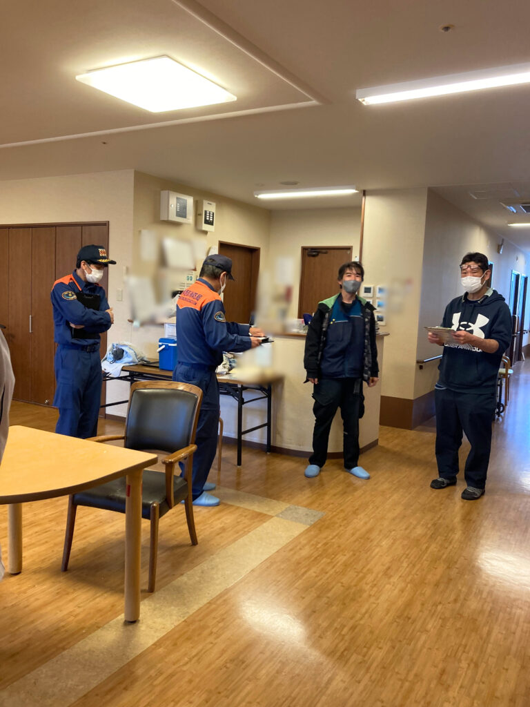 夜間火災　避難訓練　米子　老人ホーム　カルム皆生　202512-5