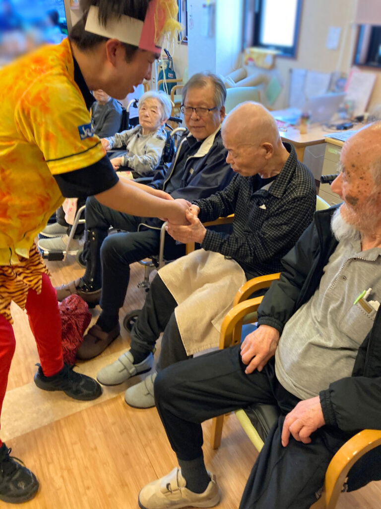 老人ホームの節分　介護施設　米子　カルム皆生　202602-7