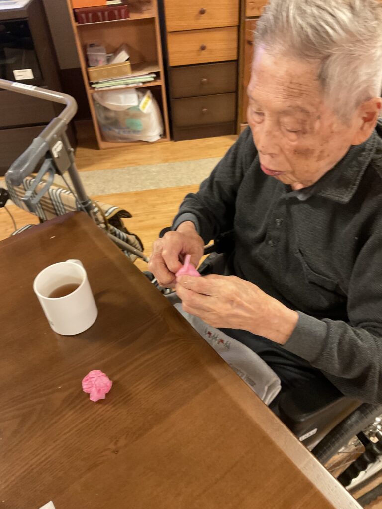 介護施設の節分製作　作業レク　米子　老人ホーム　カルム皆生　202602-1