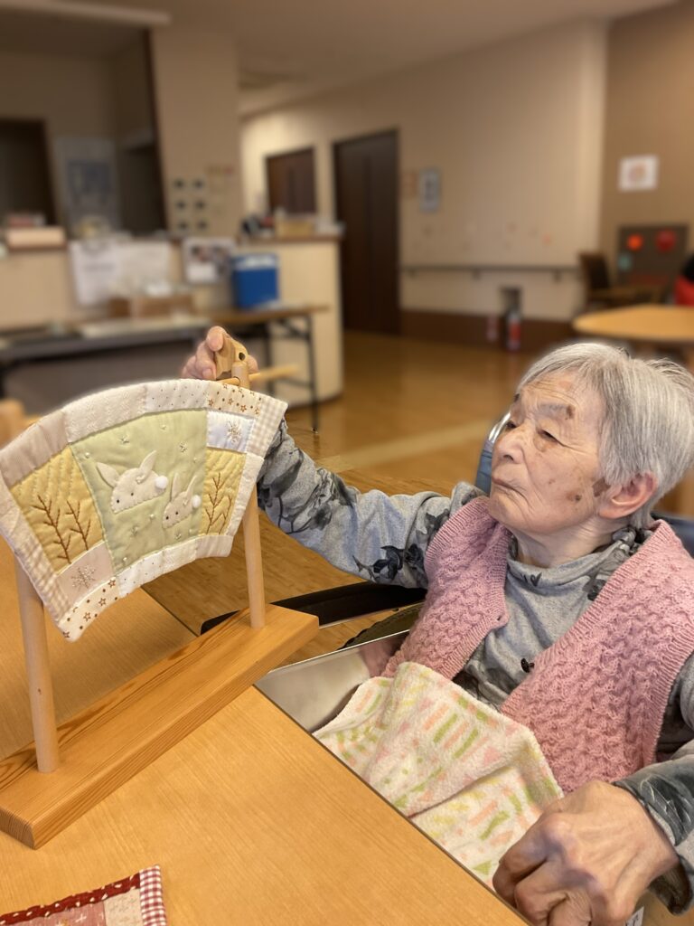 老人ホームの季節飾り　介護施設　米子　カルム皆生　202602-3