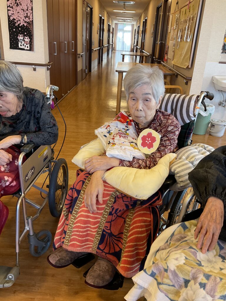 介護施設のレクリエーション　米子　鳥取　老人ホーム　カルム皆生　202603-10