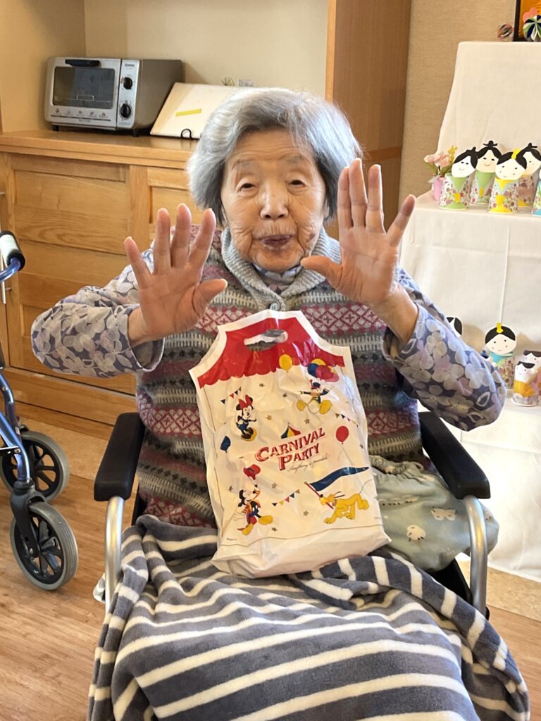 介護施設のレクリエーション　米子　鳥取　老人ホーム　カルム皆生　202603-5