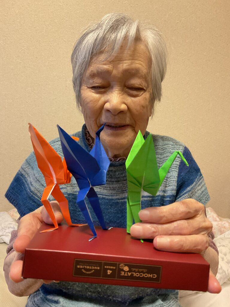 介護施設の折り紙レクリエーション　老人ホーム　米子　カルム皆生　202605-2
