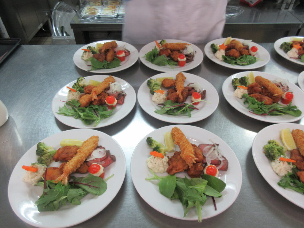 大阪　老人ホーム　カルム桃山台　忘年会　202601-2