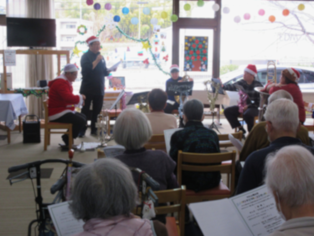 大阪 介護施設 カルム桃山台 クリスマスコンサート 202601-4