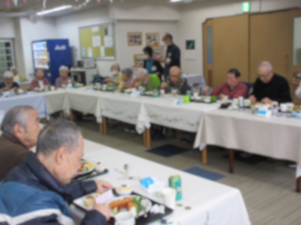 大阪　老人ホーム　カルム桃山台　忘年会　202601-1