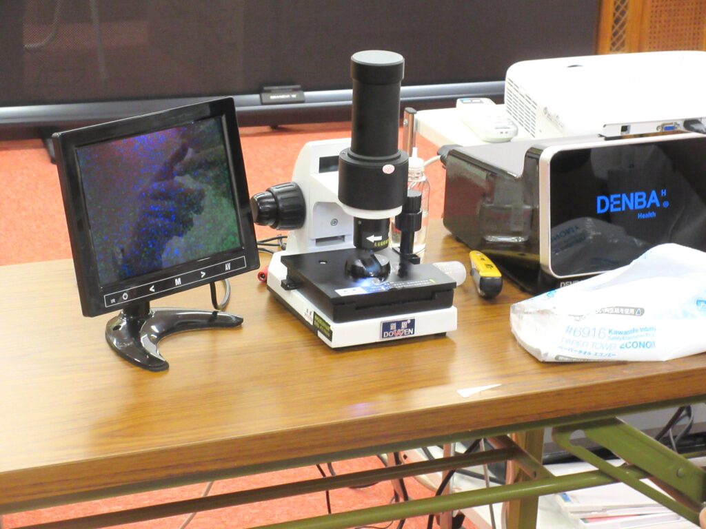健康機器体験会と血流測定 DENBA JAPAN 大阪 老人ホーム カルム桃山台 202607-3