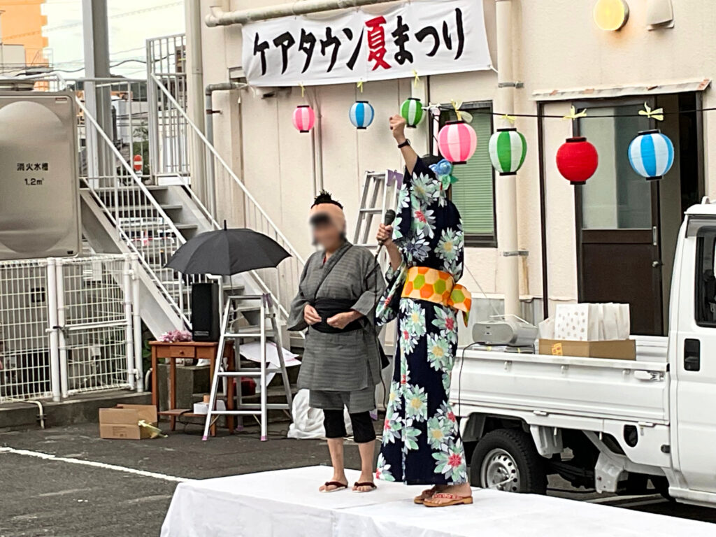 夏祭り 夏まつり ケアタウン カルム米子 米子市 夏 太鼓 盆踊り お神輿 福引き 米子盆踊りの保存会 20257-1