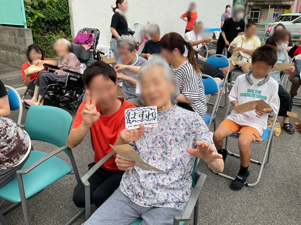 夏祭り 夏まつり ケアタウン カルム米子 米子市 夏 太鼓 盆踊り お神輿 福引き 米子盆踊りの保存会 20257-4