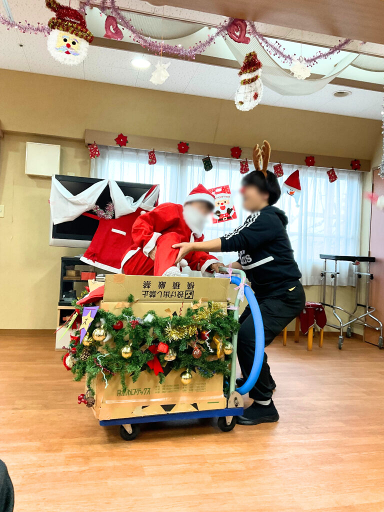 米子　介護施設　クリスマス会　カルム米子　202512-3
