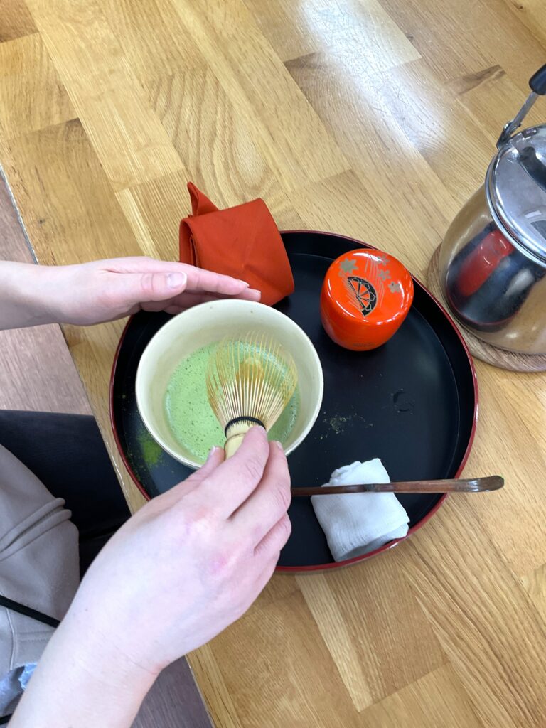 介護施設でお茶会　米子　鳥取　小規模多機能　グループホーム　カルム米子　202603-2